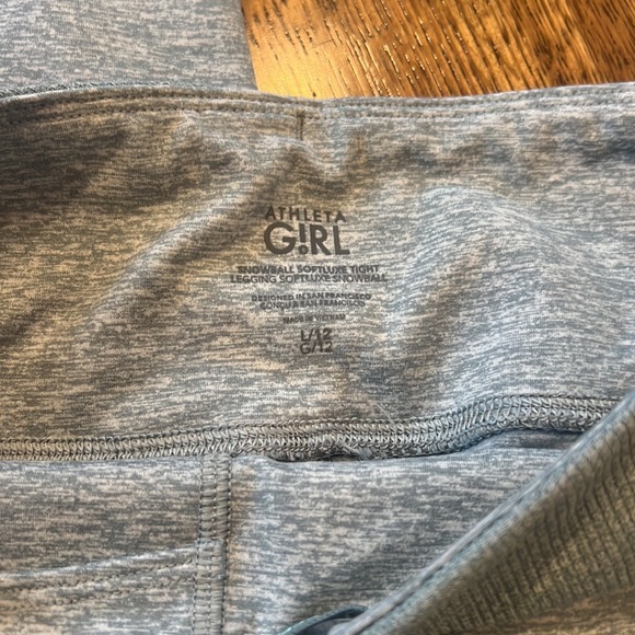 ATHLETA SNOWBALL SOFTLUXE TIGHT large - Picture 2 of 3